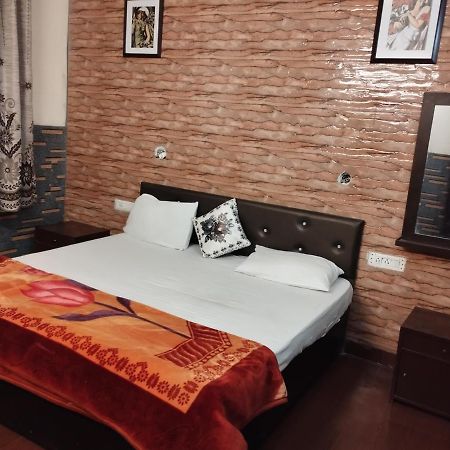 Green View Resort New Tehri Exteriör bild