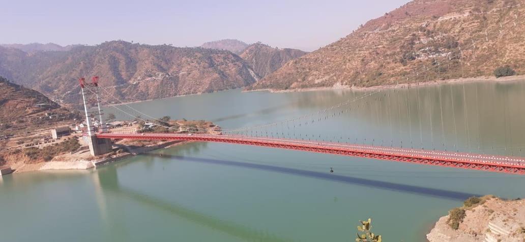 Green View Resort New Tehri Exteriör bild